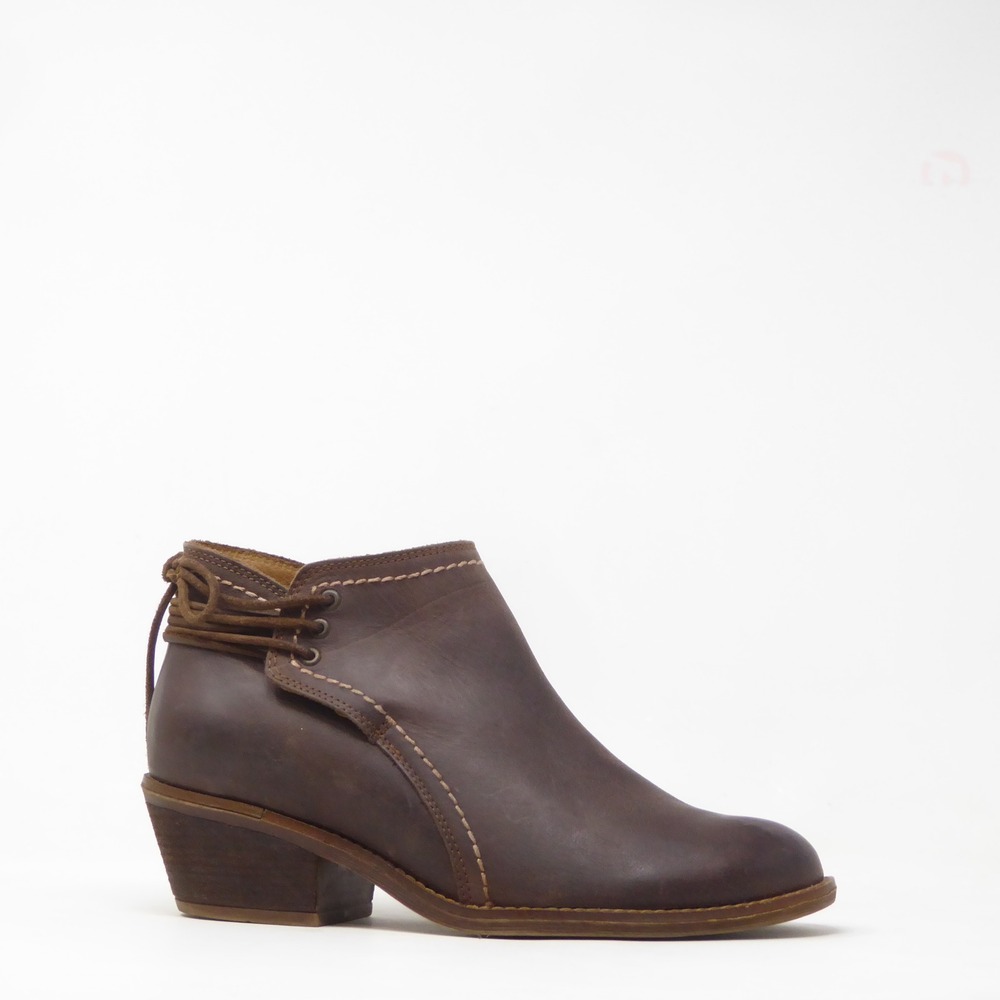 Sofft Women Aleah Ankle Boots Brown Leather Lace Up Back 9.5